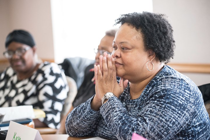 Older adult woman in a class